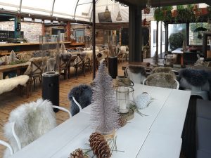 Blick in den beheizten Wintergarten